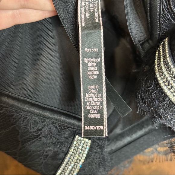 NWOT Victoria's Secret Black Lace Bra with Adjustable Rhinestone Straps 34E 34DD - Picture 9 of 12